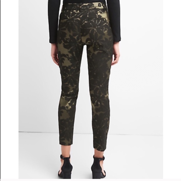 🆕 Metallic Skinny Ankle Pant - Picture 2 of 6